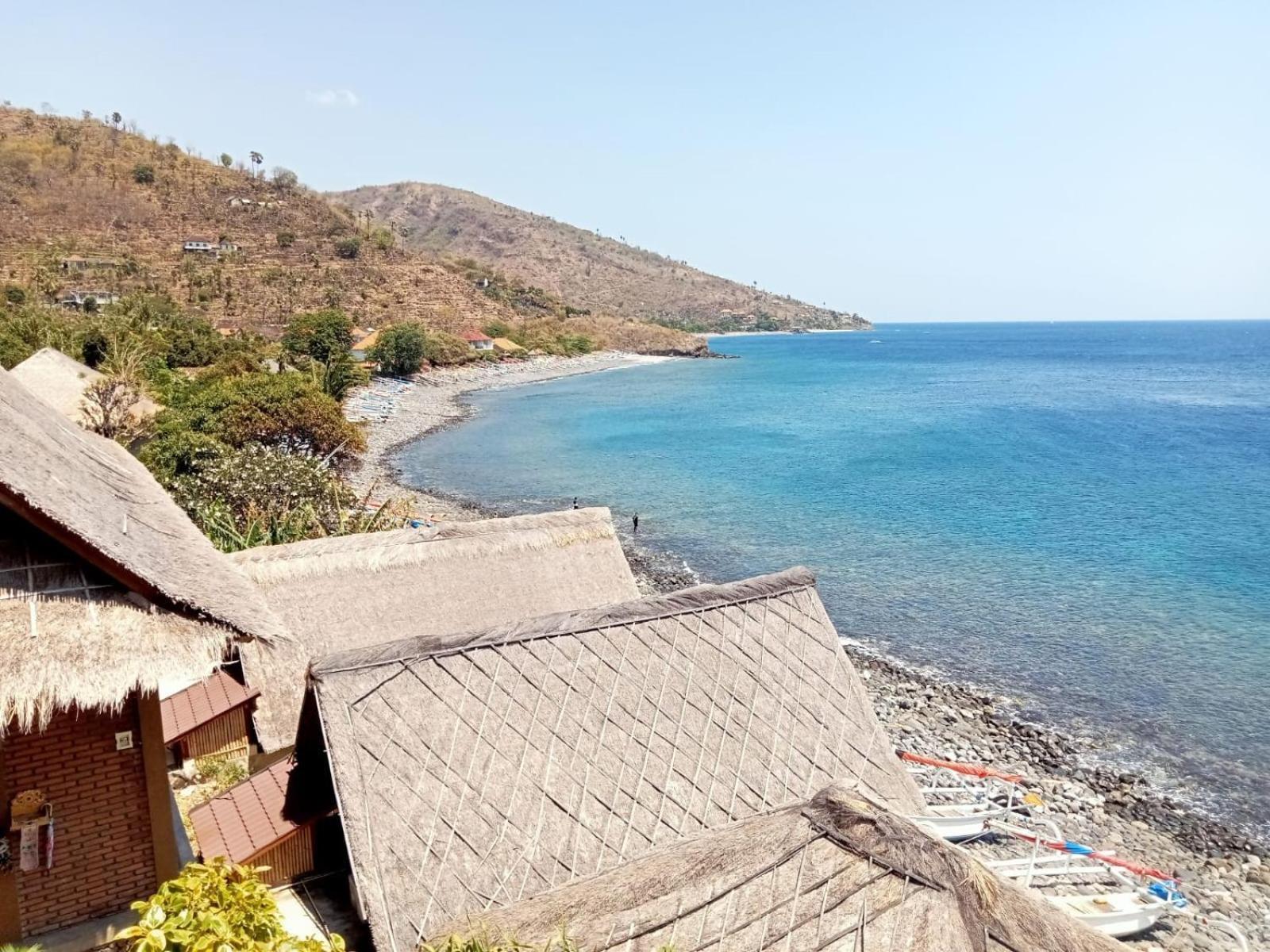 Santorini Amed